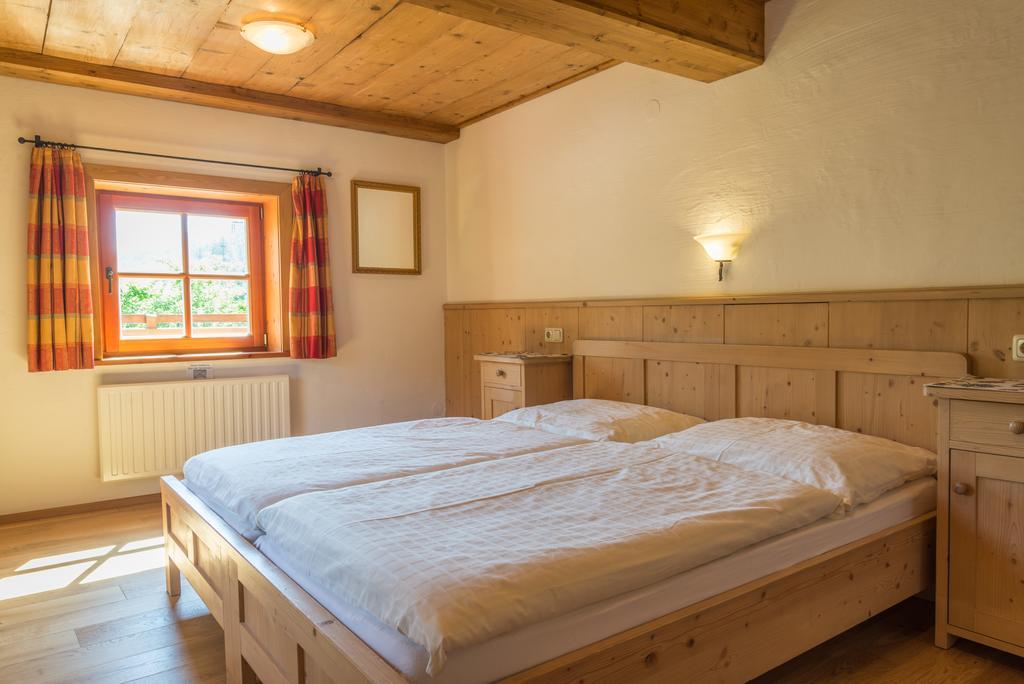 Schmiedhaeusl Villa Fusch an der Glocknerstraße Oda fotoğraf